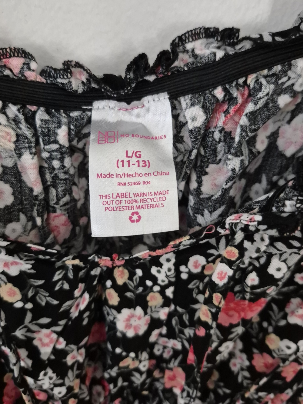 No Boundaries Floral Puff-Sleeve Smocked Waist Top - Picture 4 of 7